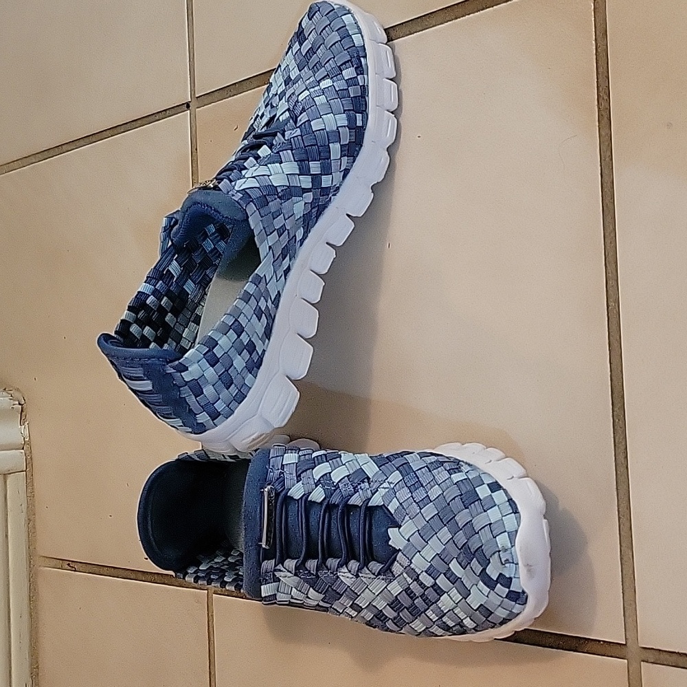 Zee Alexis variegated blur sneakers